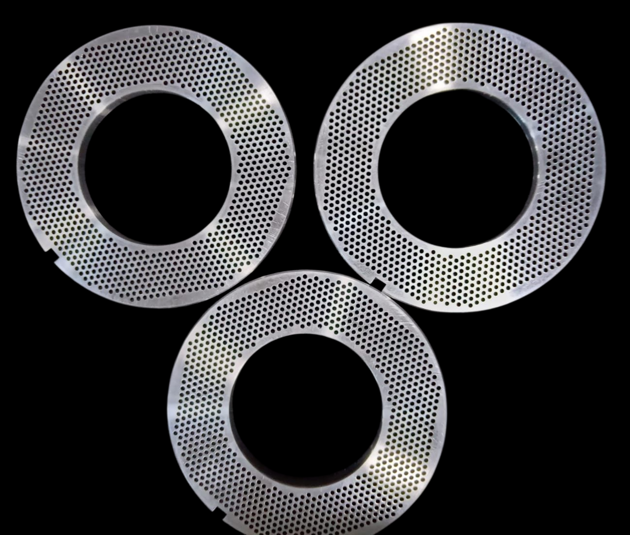 1001003836